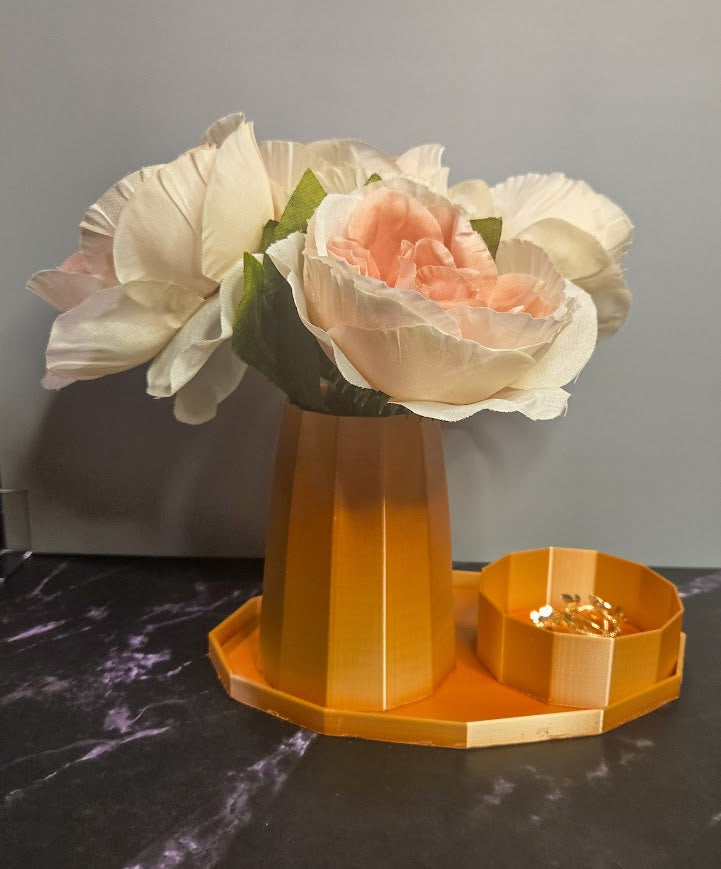 Modern Centerpiece Set