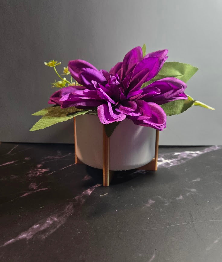 Minimalist Flower Pot with Stand
