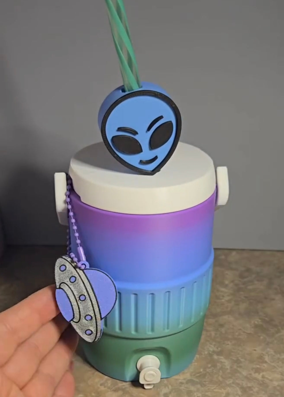 Alien Water Cooler Can Holder